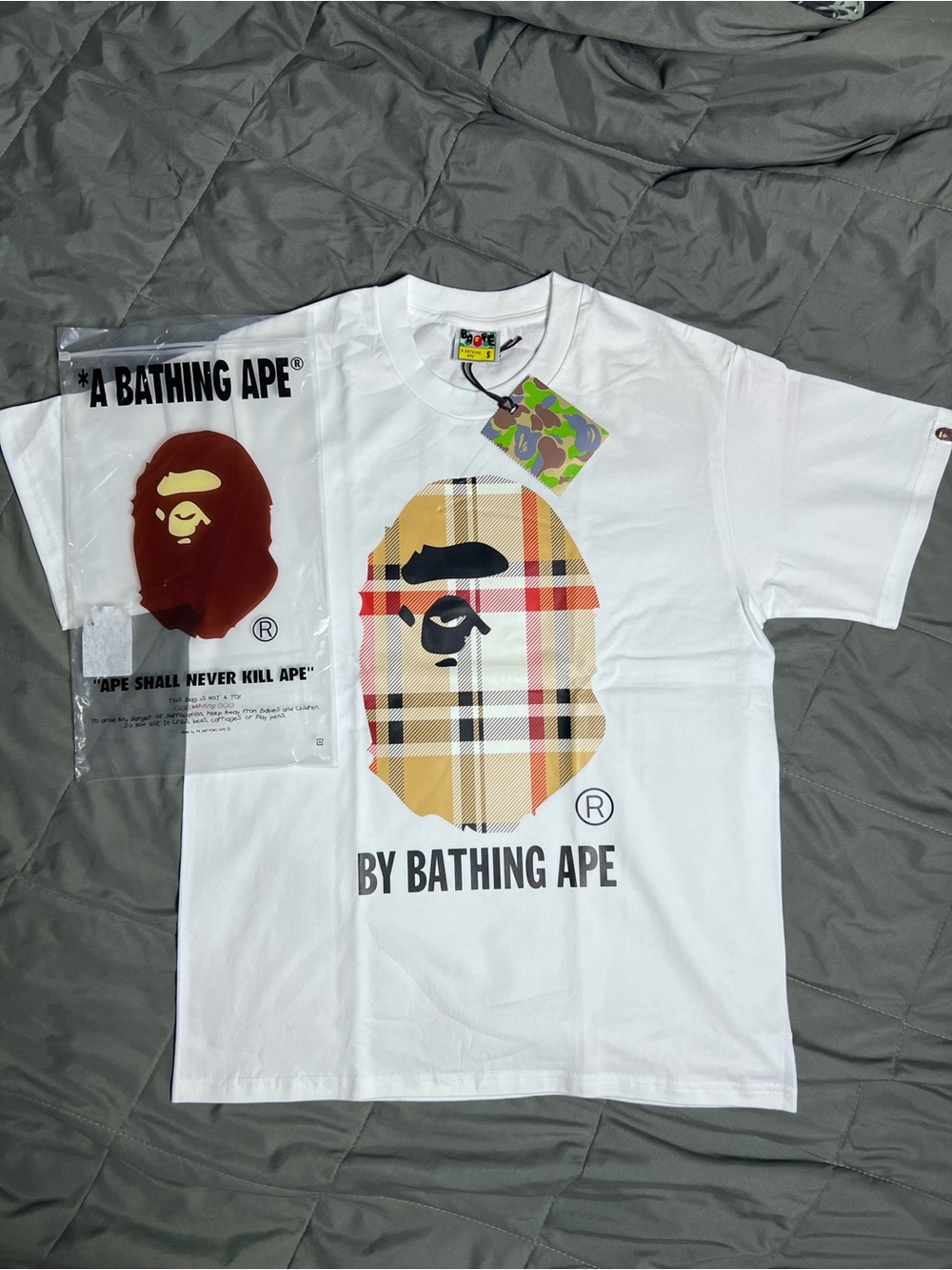 A Bathing Ape White Short-Sleeve Plaid Ape Head Tee